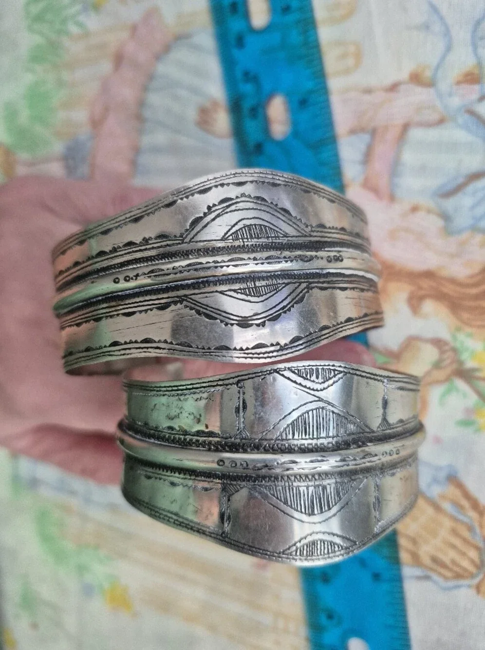🌙Vintage Pair! Tuareg Silver Cuff Bracelets Set Hand Chiseled Berber Tribal